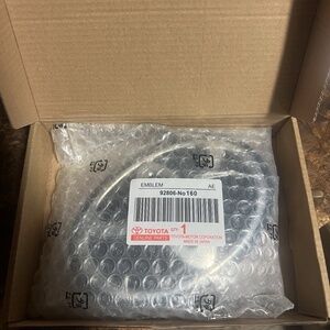 Genuine OEM Toyota Black Logo Emblem 92806-No 160 Made In Japan FAST SHIP!!